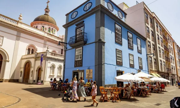 Holiday in Tenerife. Városok, Történelem VIP, Túra Candelaria, Santa Cruz, magyar nyelvű