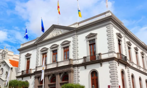 Holiday in Tenerife. Városok, Történelem VIP, Túra Candelaria, Santa Cruz, magyar nyelvű