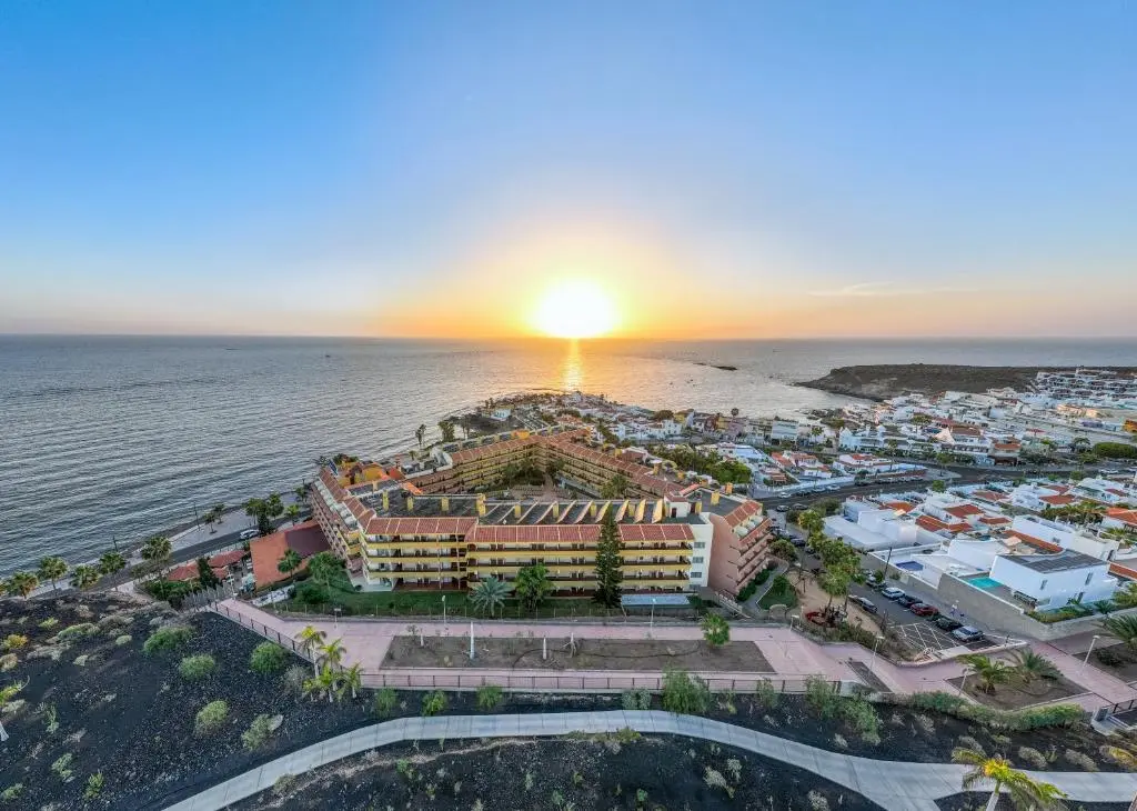 Holiday in Tenerife. EU, Tenerife, Nyaralás, Kanári szigetek, VIP, Programok magyarul, Tenerife kincsei, Túra, Kirándulás